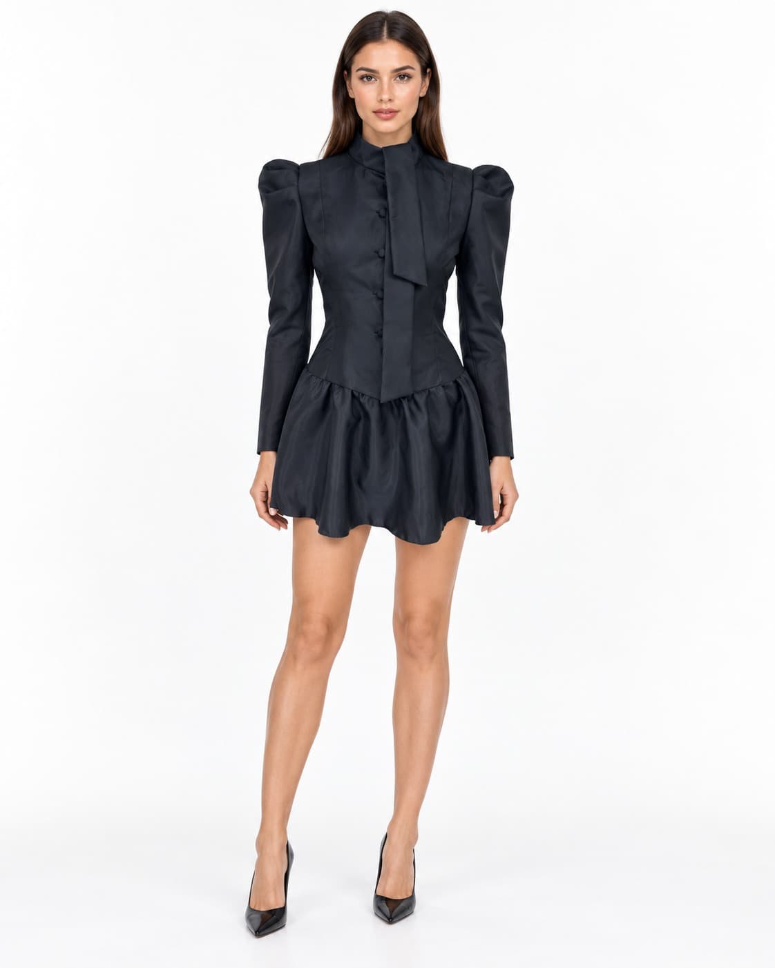 Faille Noire Set worn, full length